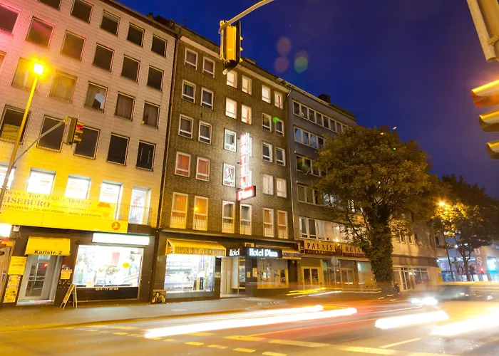 Palm Premium Hotel & Apartments